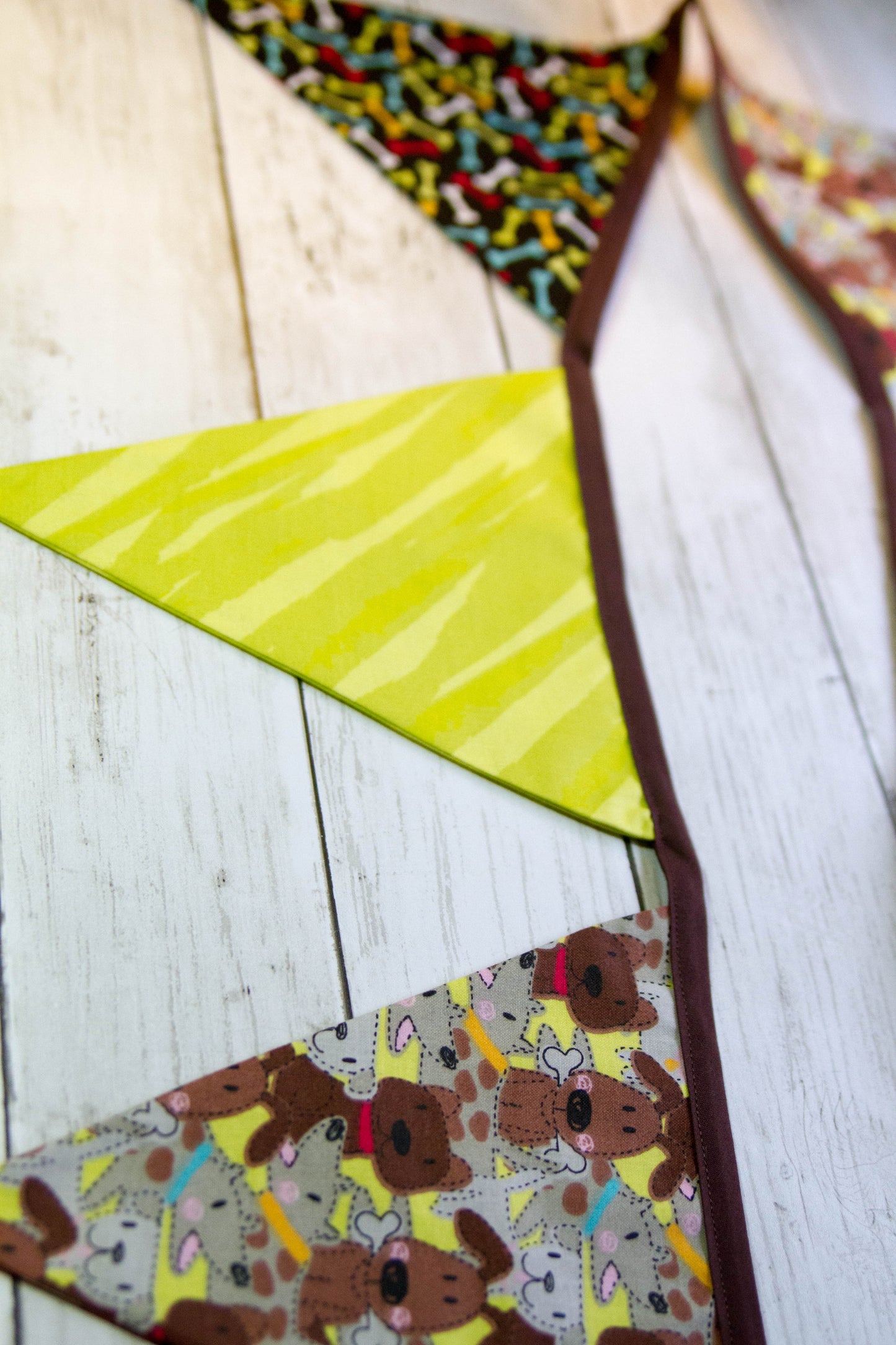 Dog Lovers Bunting Banner | Dog Flag Banner | Dog Life Banner | Dog Bones Bunting | Pet Birthday Party Bunting | Home Decor | Dog Lover Gift